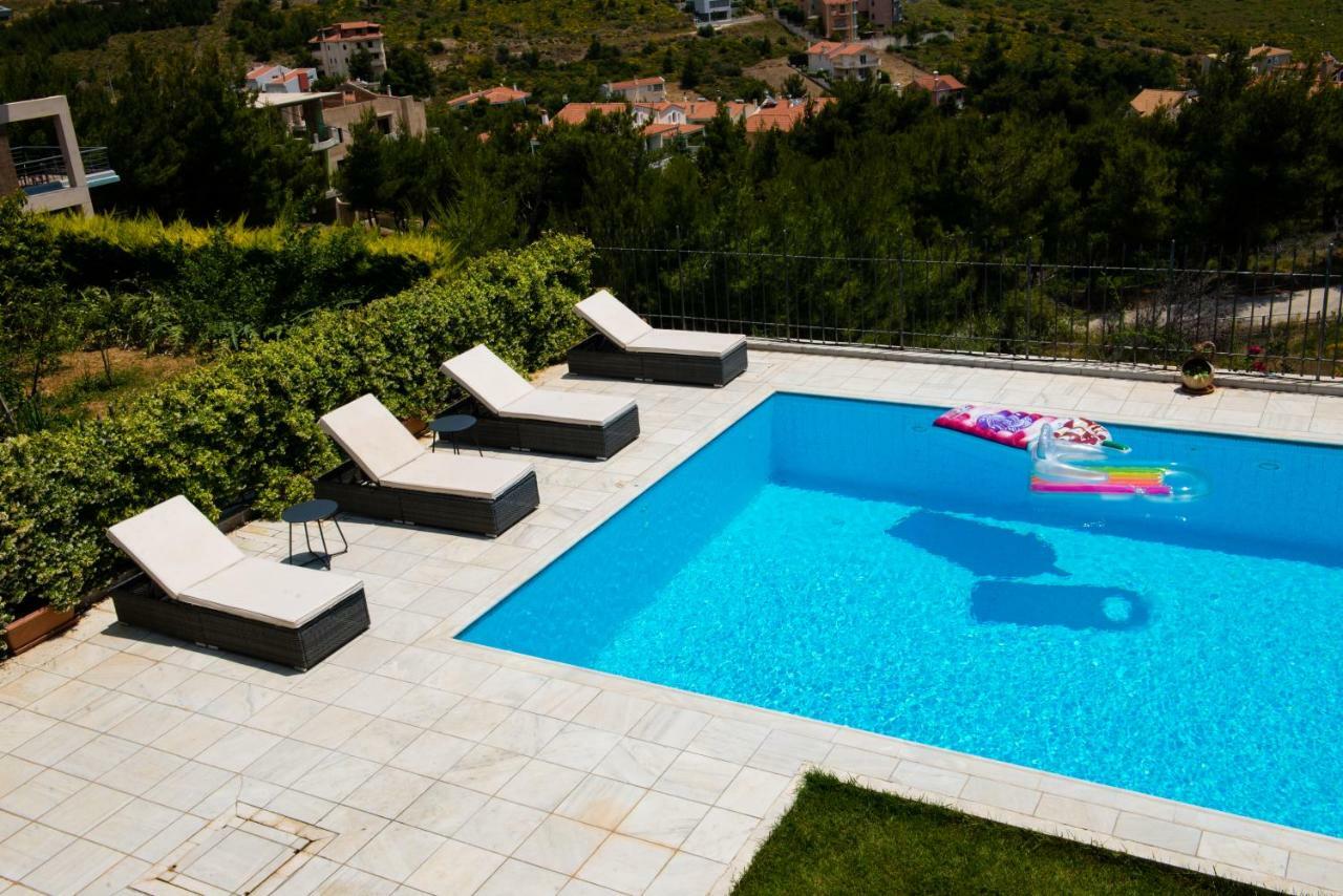 Villa Olympia Vip Dhráfi Eksteriør bilde